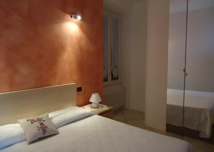 度假居 La Ca In Piaza 切尔诺比奥