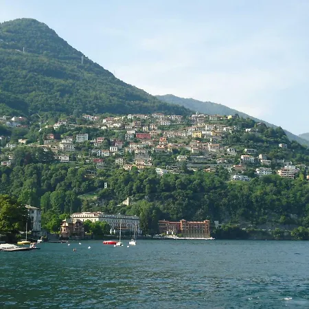 La Cà In Piaza Casa de Férias Cernobbio